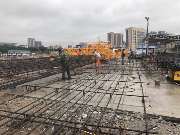 固力士,鋼筋套筒