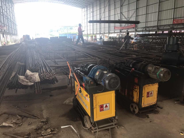 固力士 滾絲機(jī)